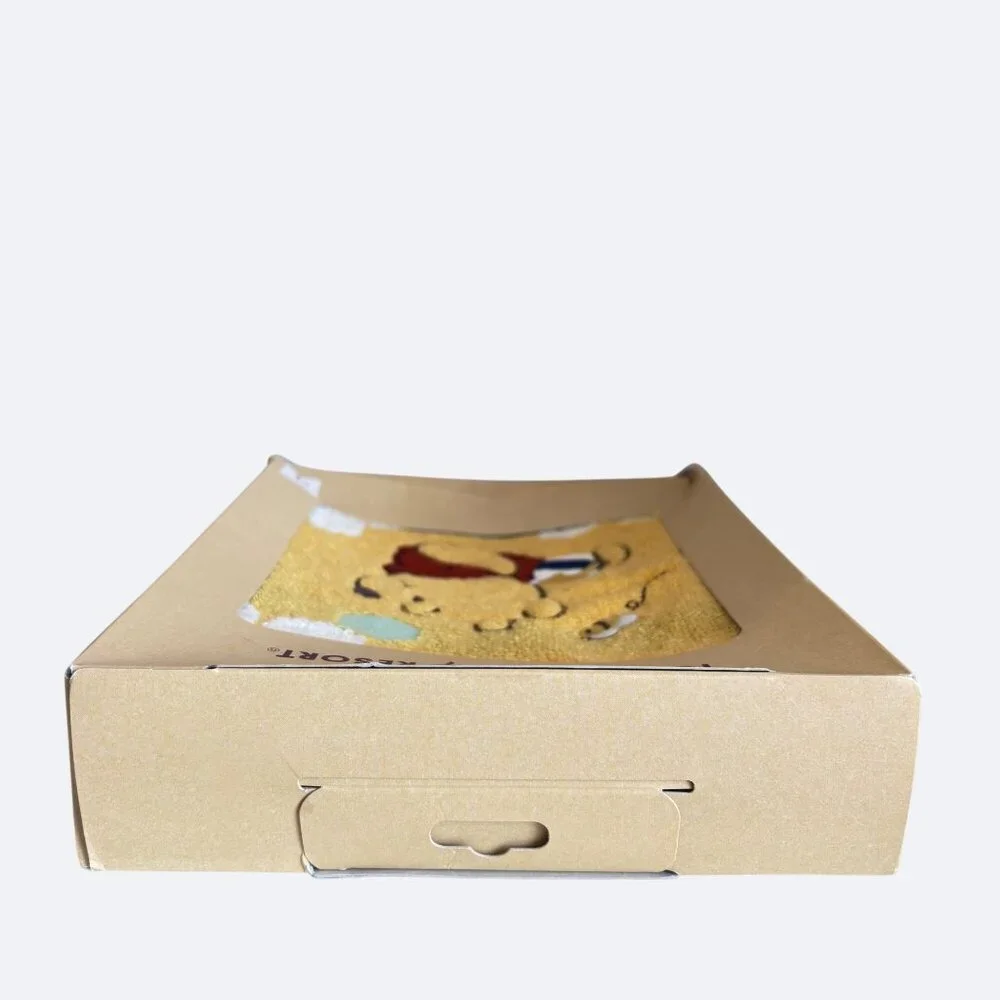 Tokyo Disney Winnie the Pooh Towel 31.5"‎ x 13" Japan made Imabari New - Picture 3 of 6